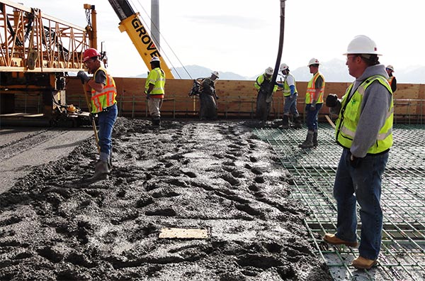 How to resist cracking in fresh concrete