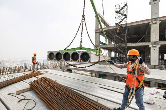 Working process of Precast Concrete in Construction Work